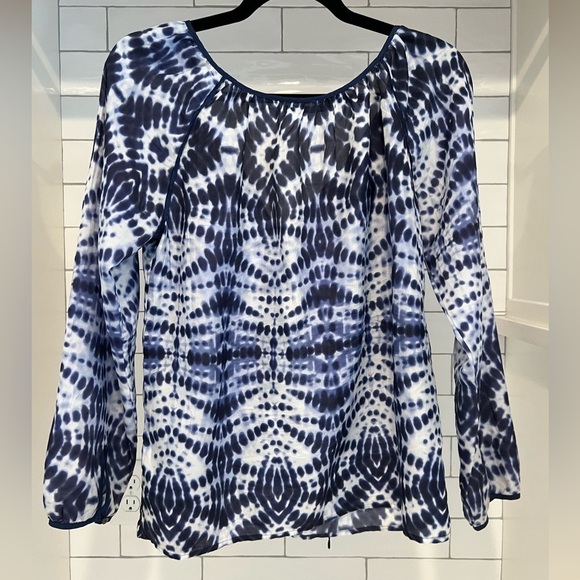 Velvet by Graham and Spencer 100% Silk Tie Dye Boho Peasant Blouse. Size Small. - Picture 9 of 11